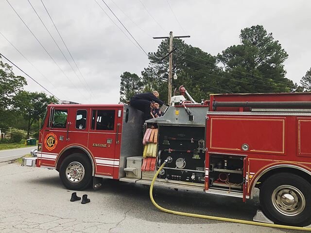 Live-In members getting some pump training in today. #crystalfiredepartment #enginework #waterous #piercefireapparatus #littlerockarkansas #volunteerfire #reps #pumpwork #fireservice