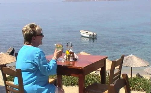 Liverpool actress marks 21 years as Shirley Valentine