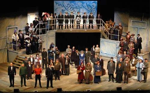 WKLOS goes from Handel to Hammerstein