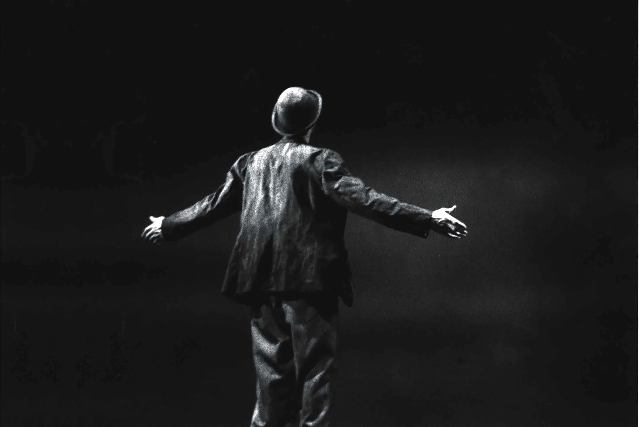 Waiting for Godot at the Lantern