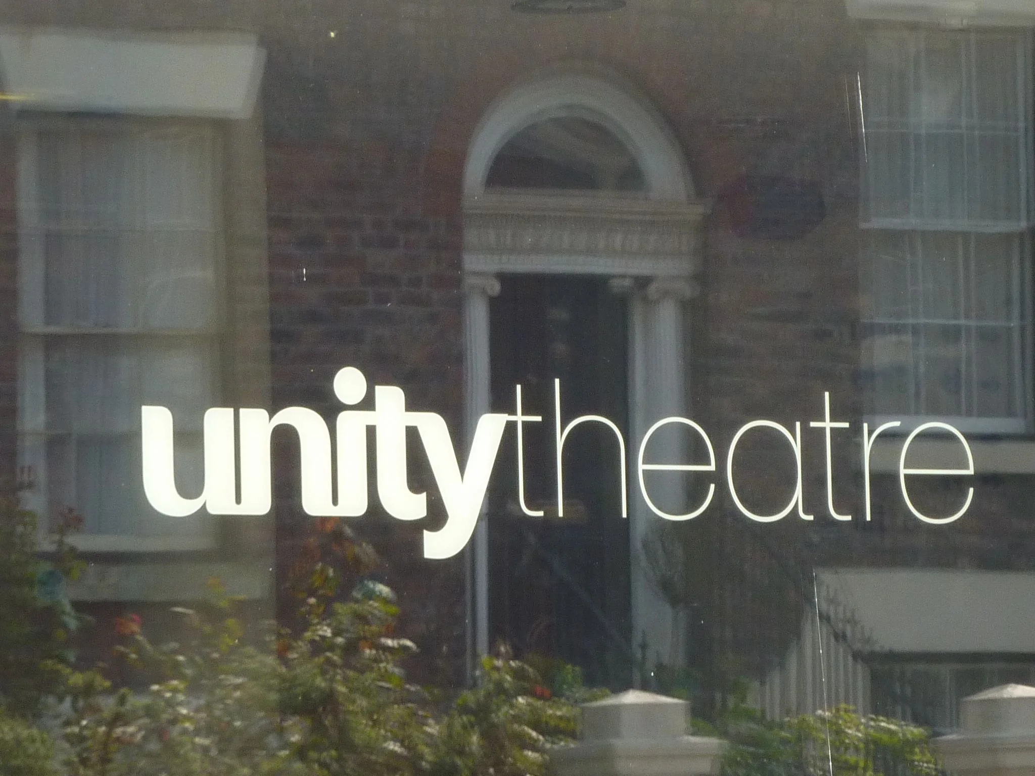 Unity's artistic director to retire
