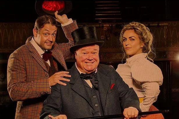 REVIEW: The Star, Liverpool Playhouse