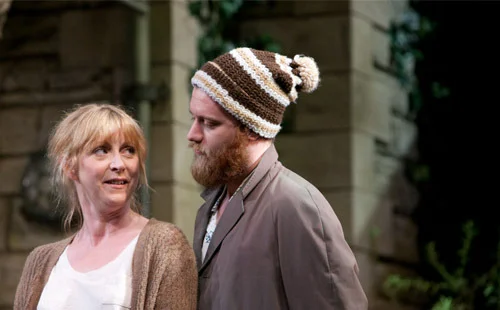 REVIEW: Round and Round the Garden, Liverpool Playhouse