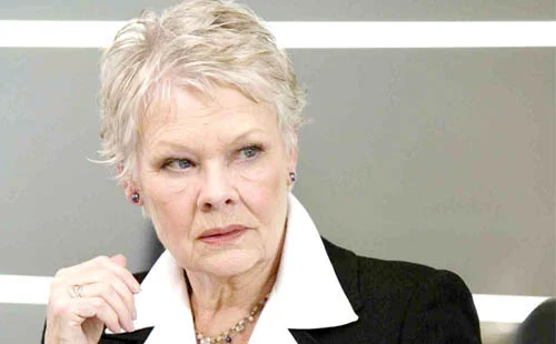 Dame Judi Dench congratulates Royal Court; refurb to start in 2012