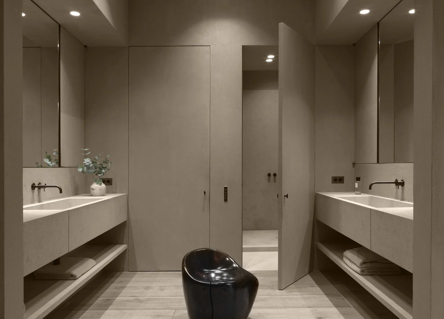 est-living-paris-apartment-nicolas-schuybroek-7.jpeg