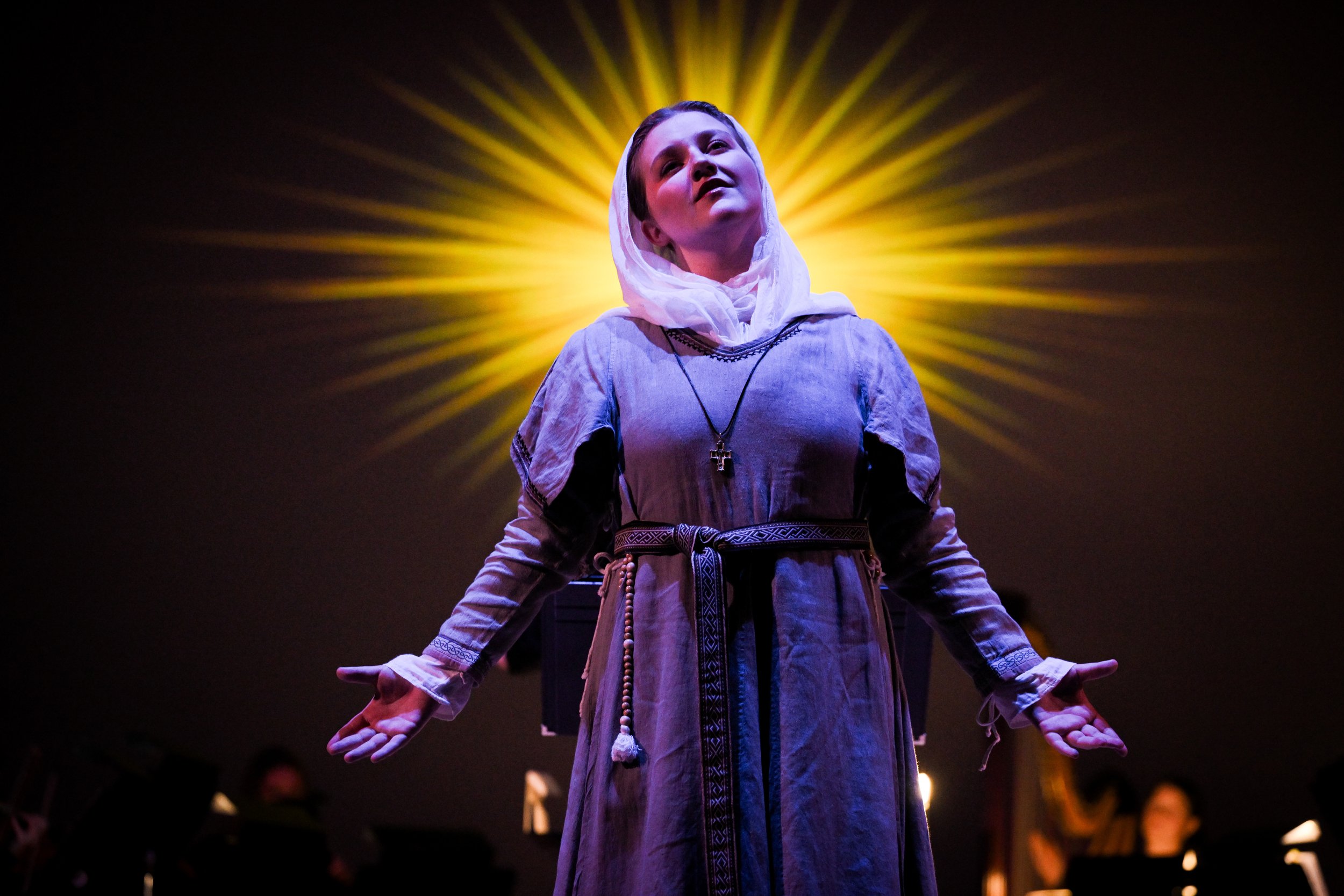 20260730_PhotoDiegoRedel_SarahKirklandSnider'sHildegard_DressRehearsal-103.jpg