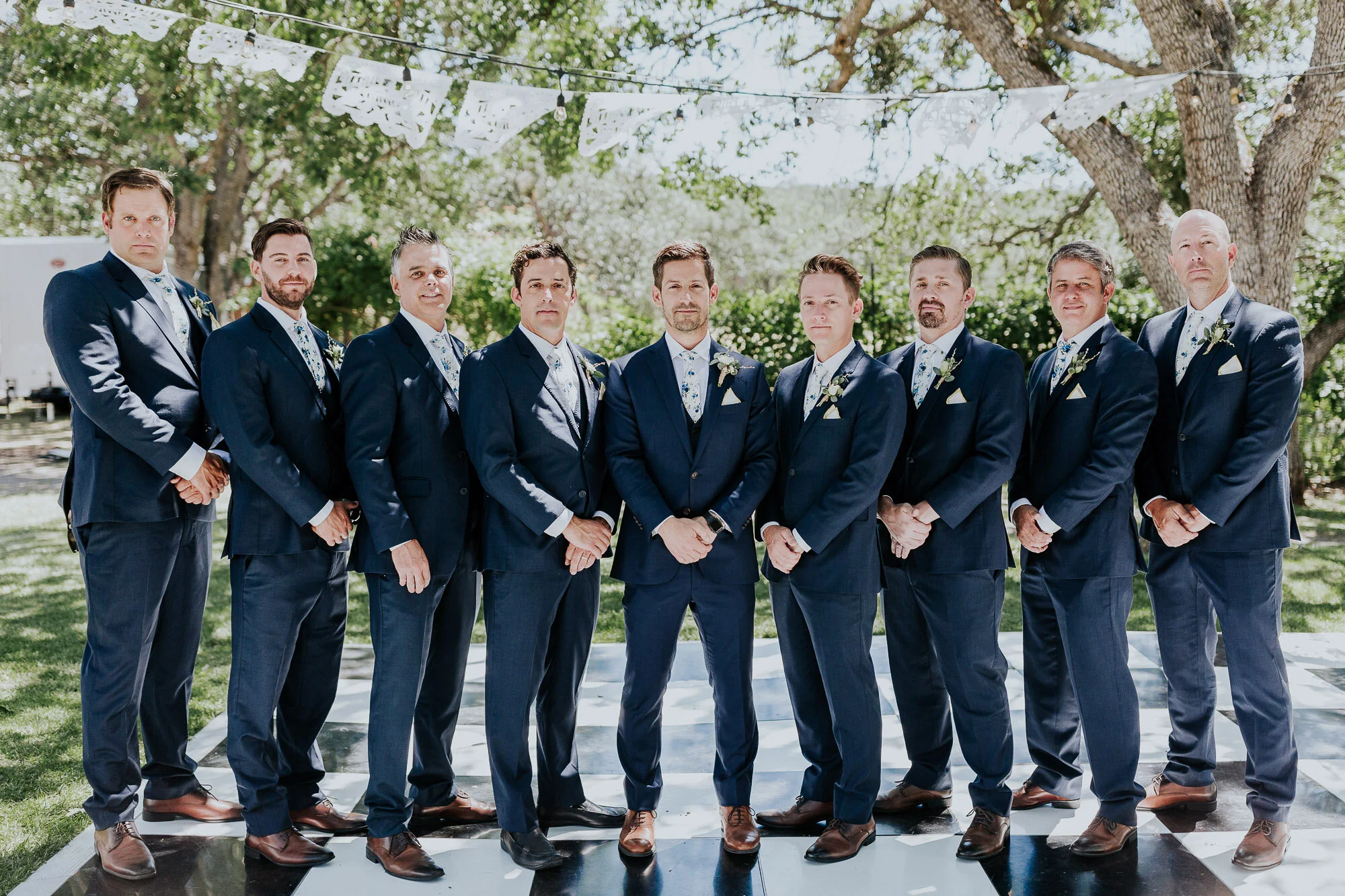Tips For Choosing Wedding Day Suits for You and Your Groomsmen