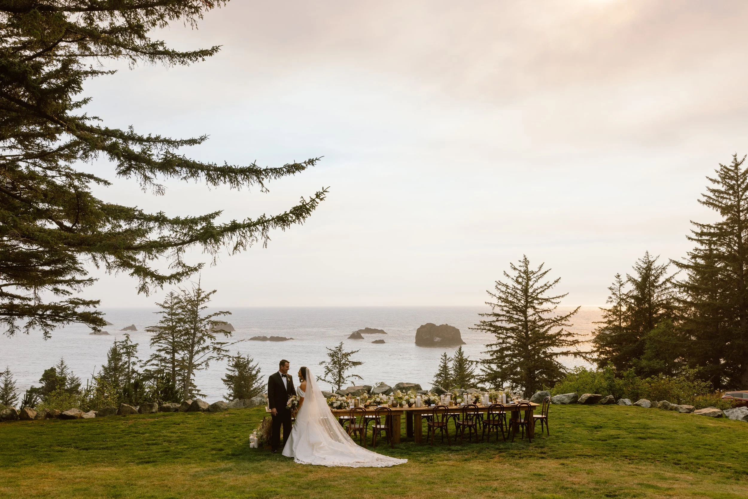 Why Microweddings Are the Perfect Choice for Your Oregon Wedding: Intimate Weddings in Portland, Bend, Oregon's Wine Country, Hood River &amp; Oregon Coast