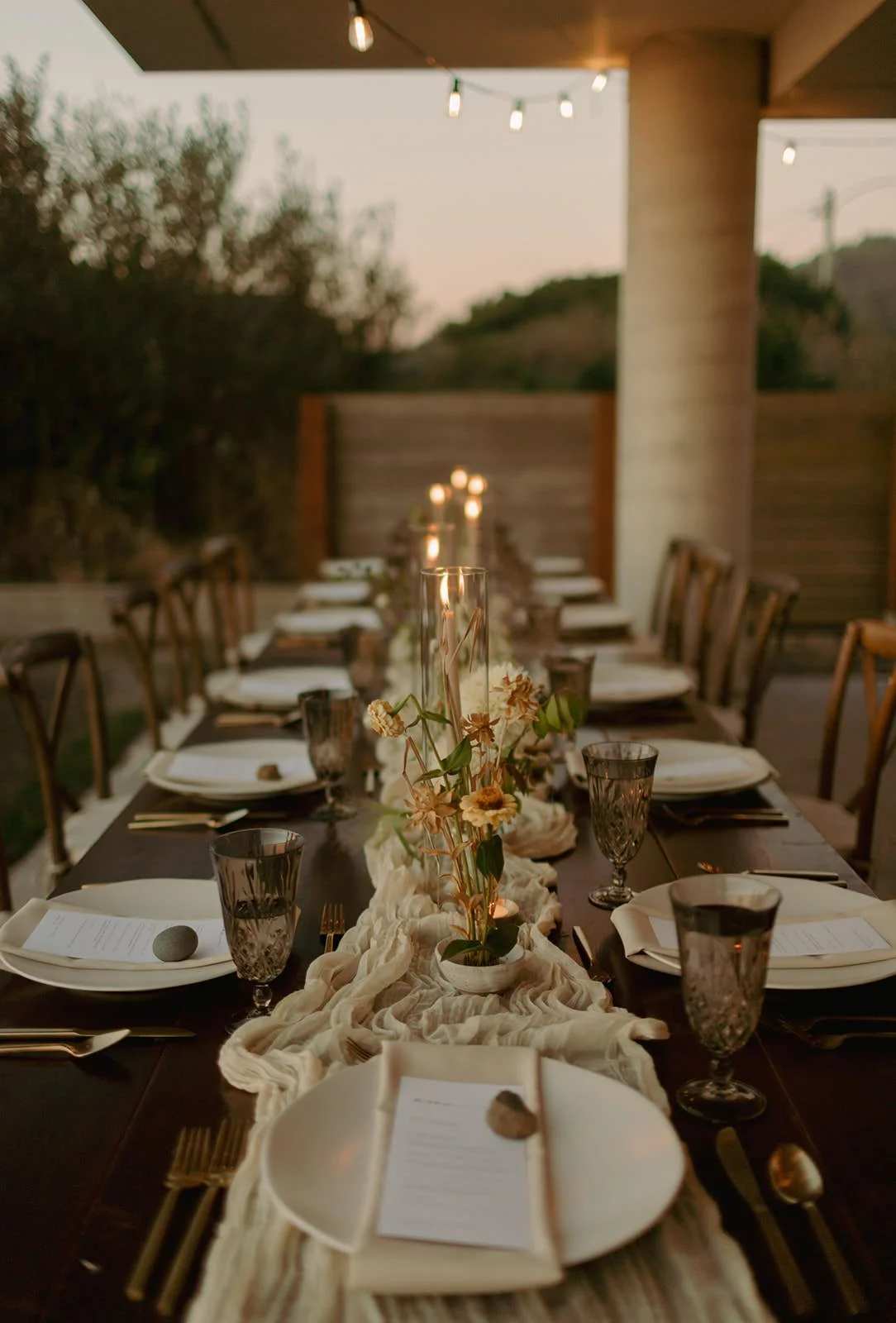 destination-beach-microwedding-oregon-coast-j29-events.jpg