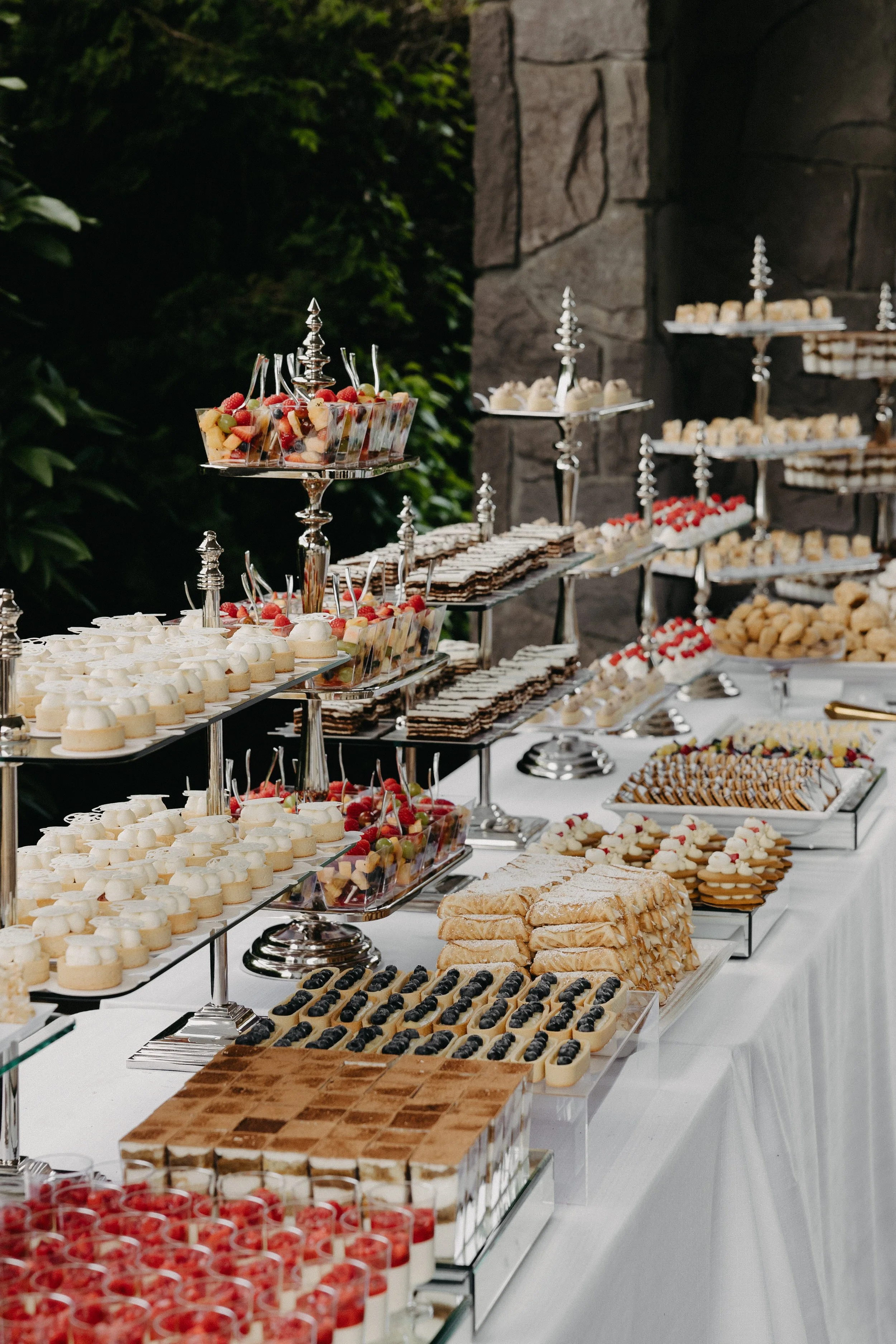 Ukranian wedding dessert table