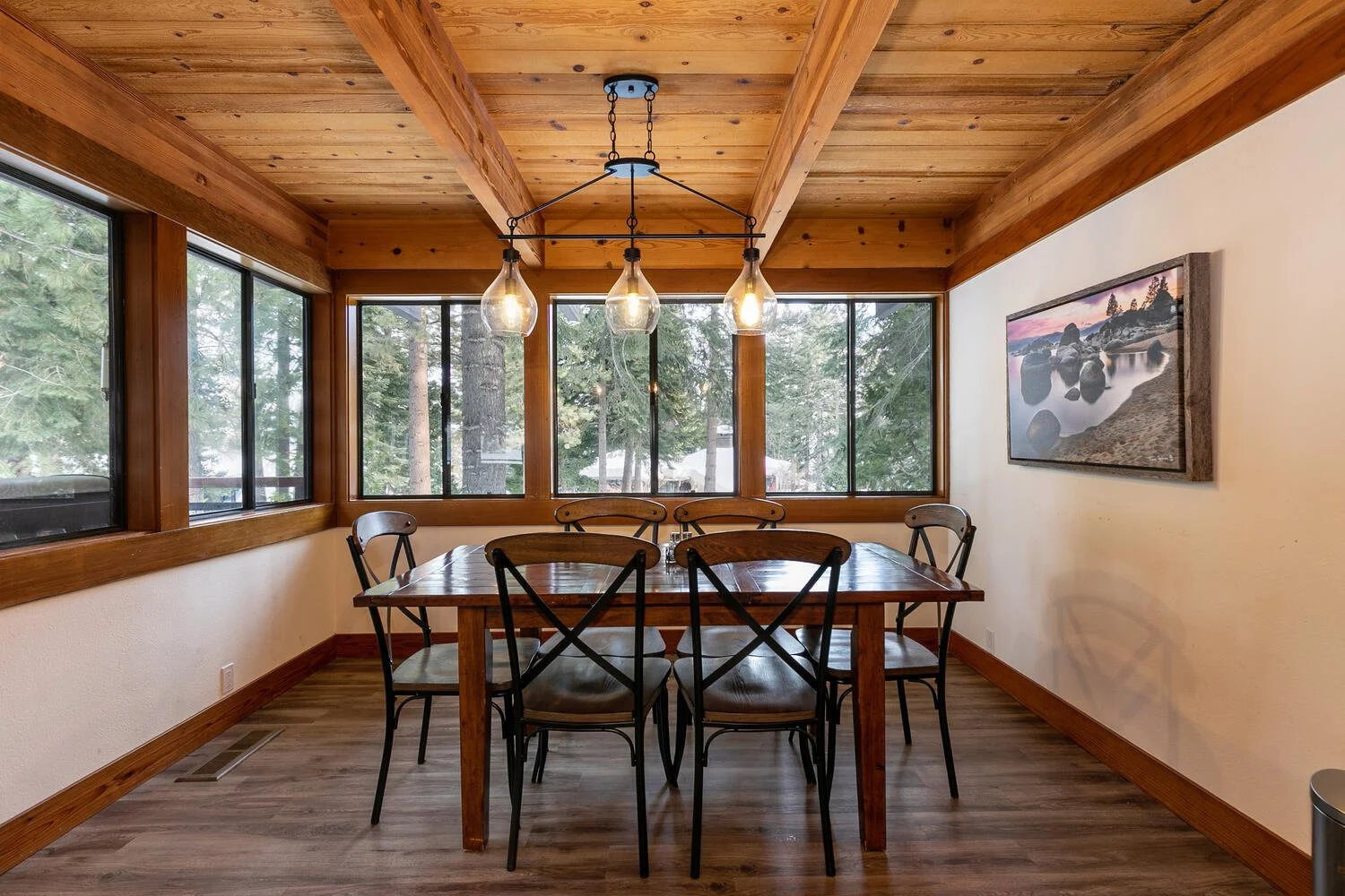 3600 N Lake Blvd Unit 5 Tahoe-large-015-016-Dining Room-1500x1000-72dpi.jpg