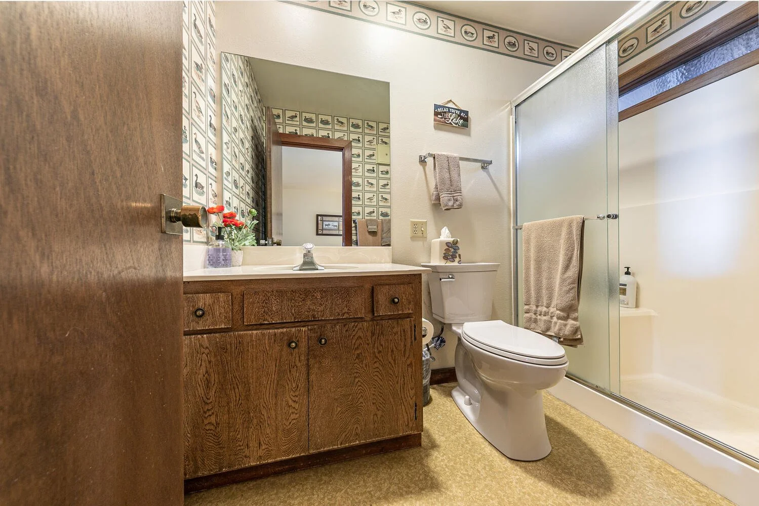 3600 N Lake Blvd Unit 113-large-020-016-Interior-1499x1000-72dpi.jpg