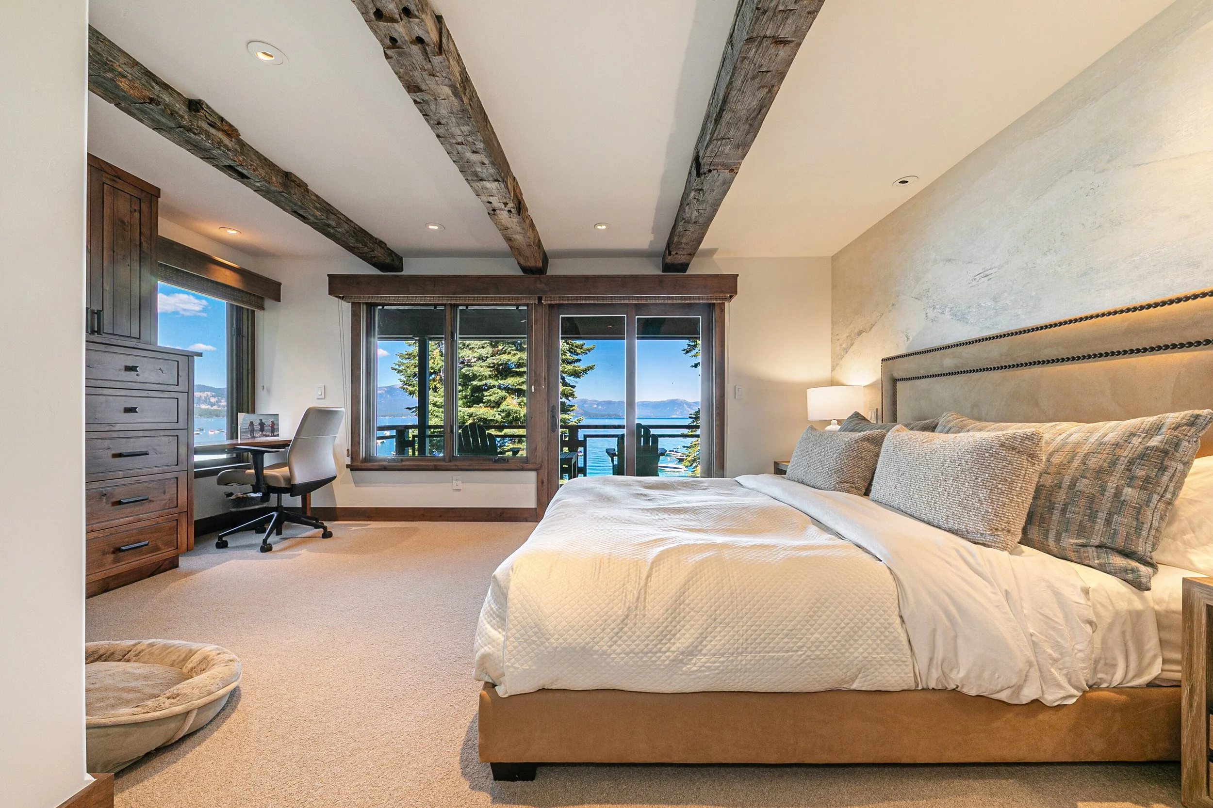 027-031-Interior-3360x2240.jpg