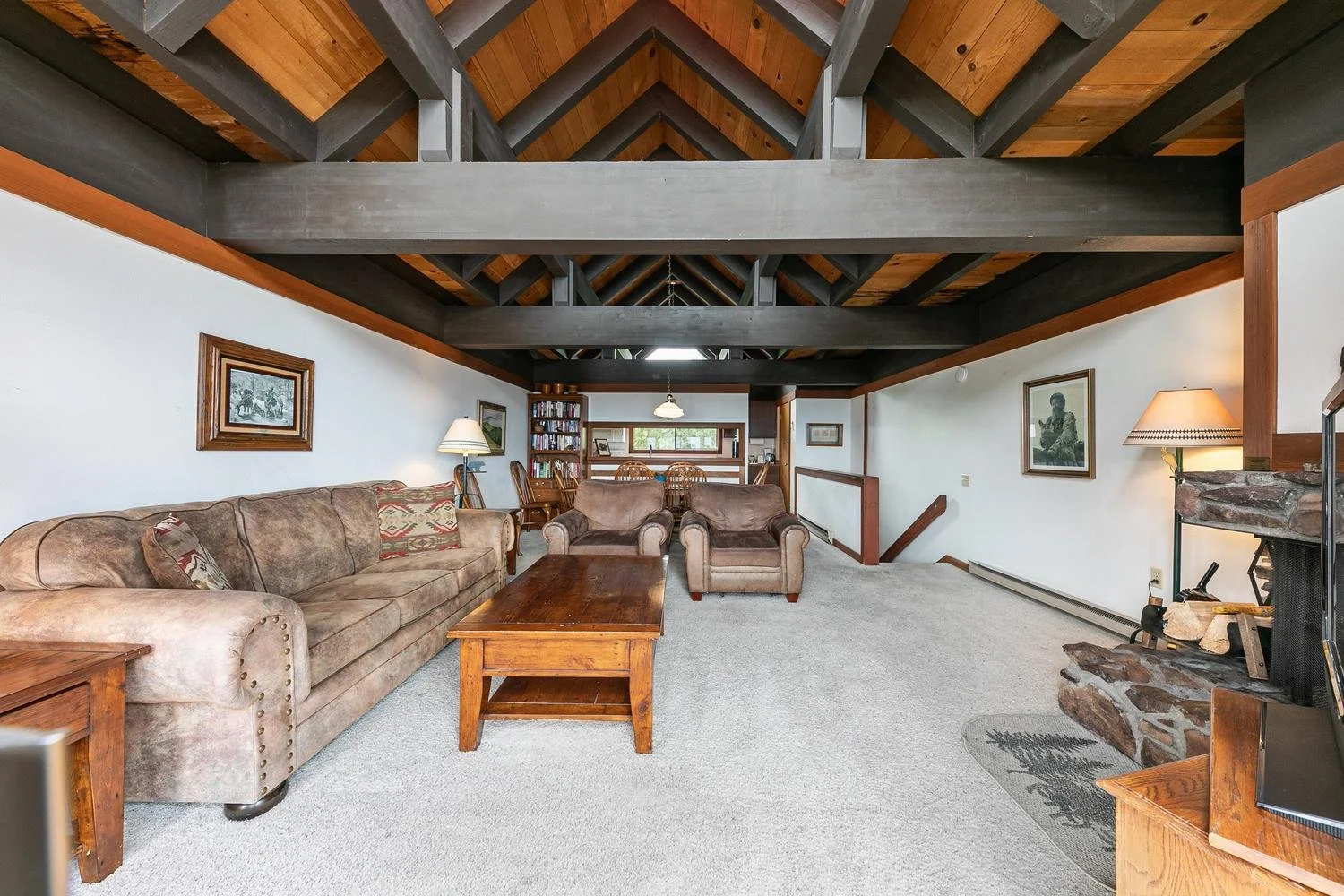 028-014-Interior-1500x1000.jpg