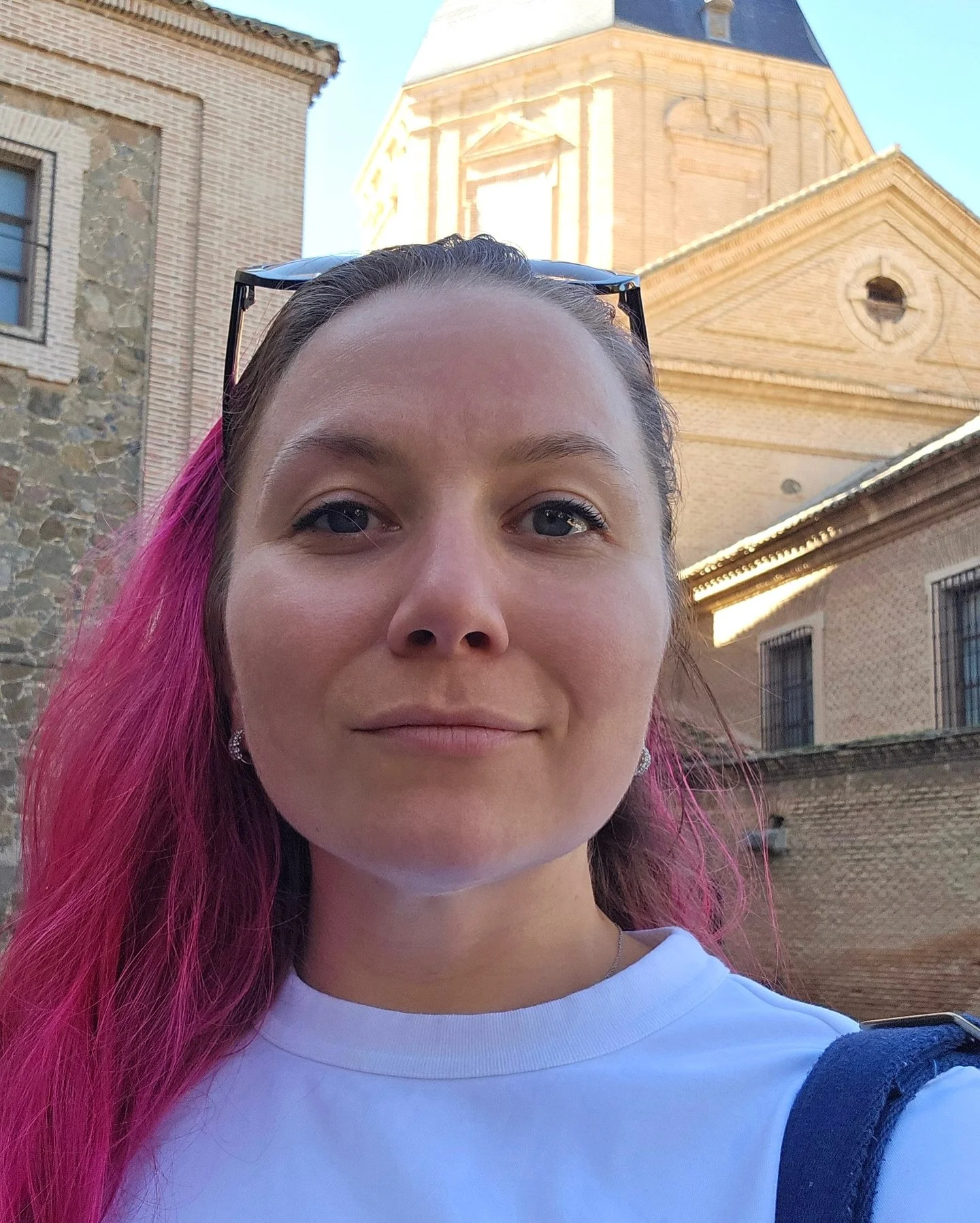 This picture was taken in Toledo, Spain, about a year and a half ago✨💫

At some point, I gave myself a little challenge to take a selfie in every city I travel to, and this one came from Toledo. This town completely blew my mind - it felt like stepp