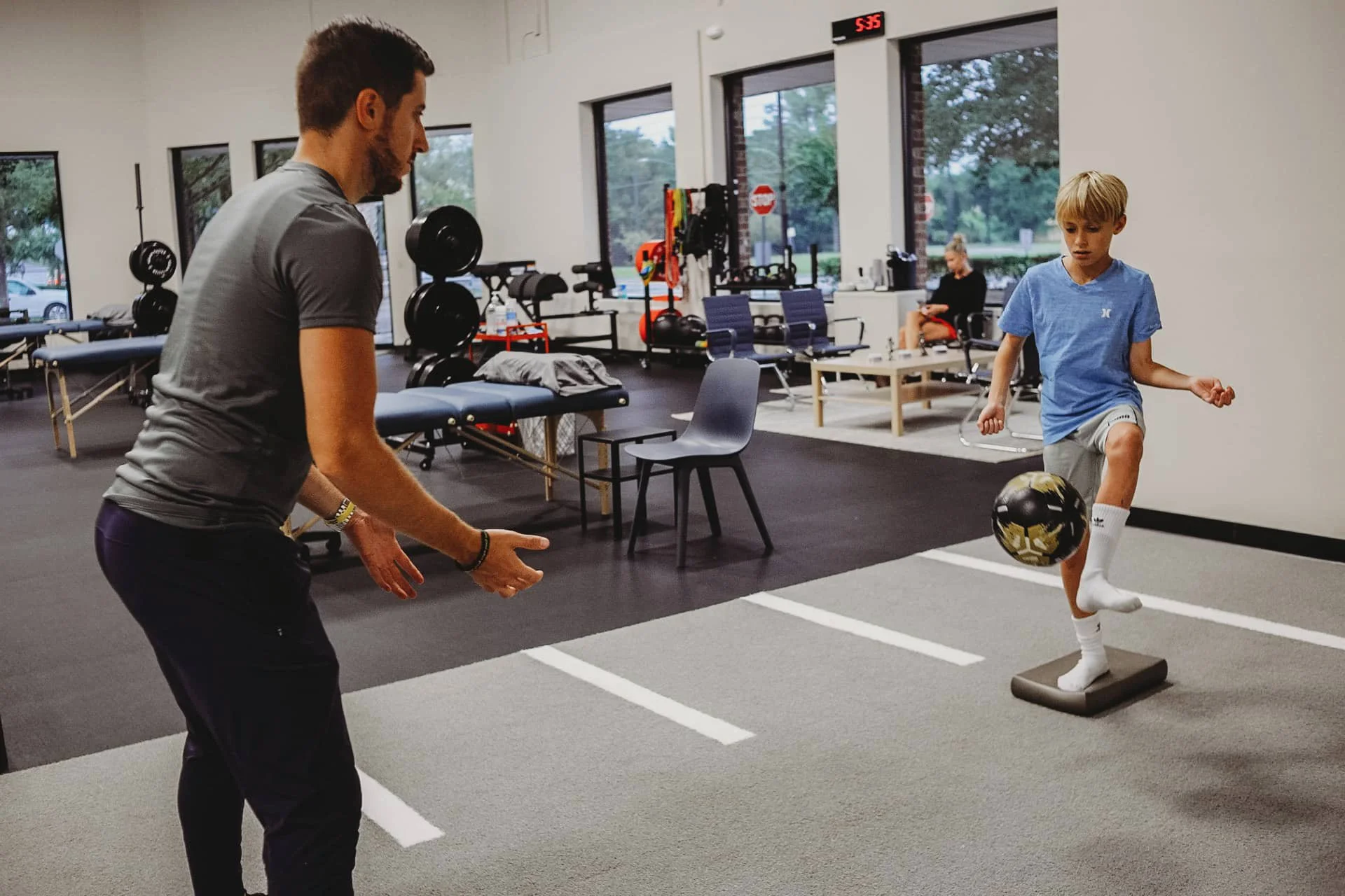 Stunning Ankle Rehabilitation Programs For Soccer Players image