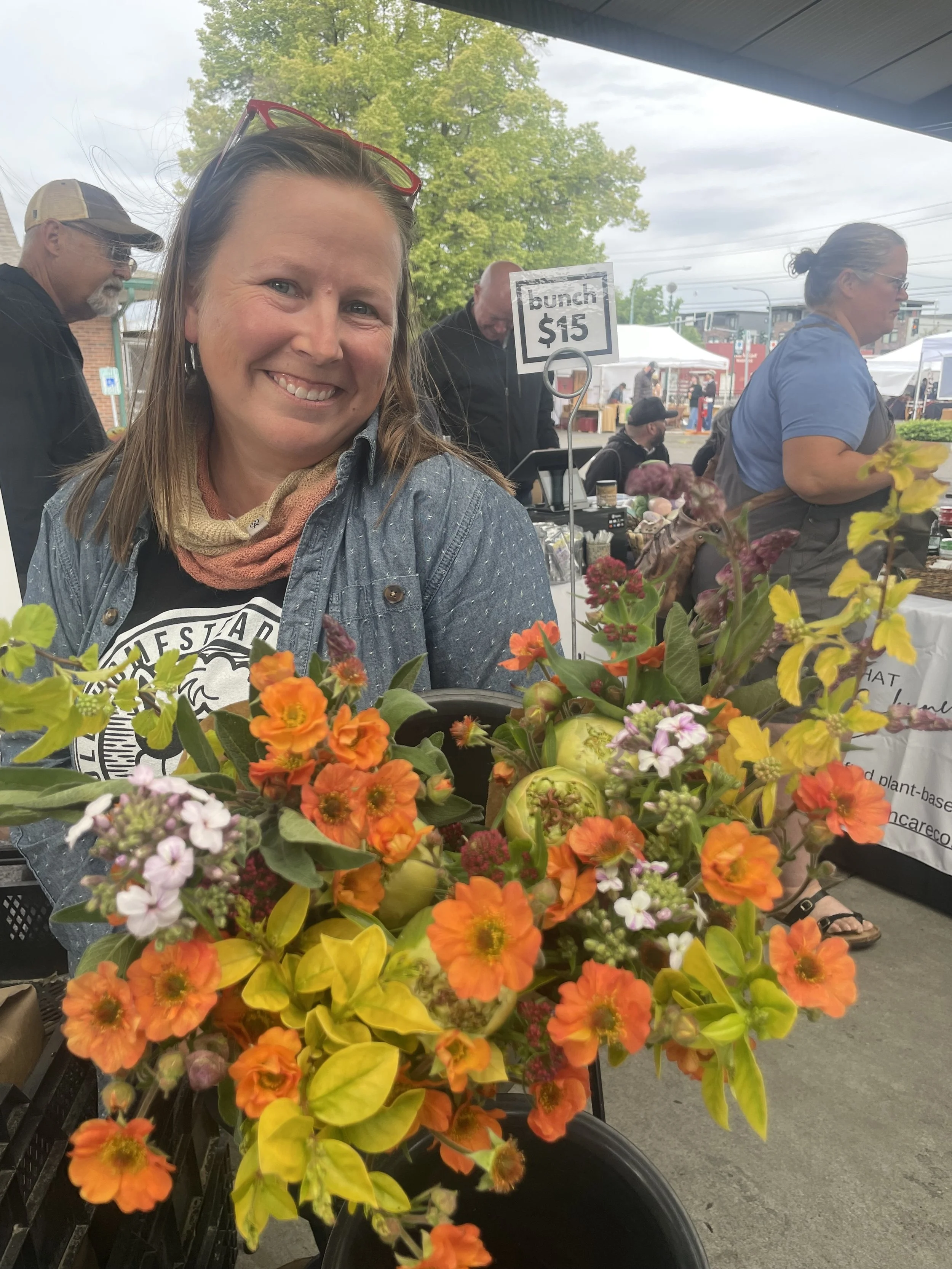 Alpaca-grown flowers