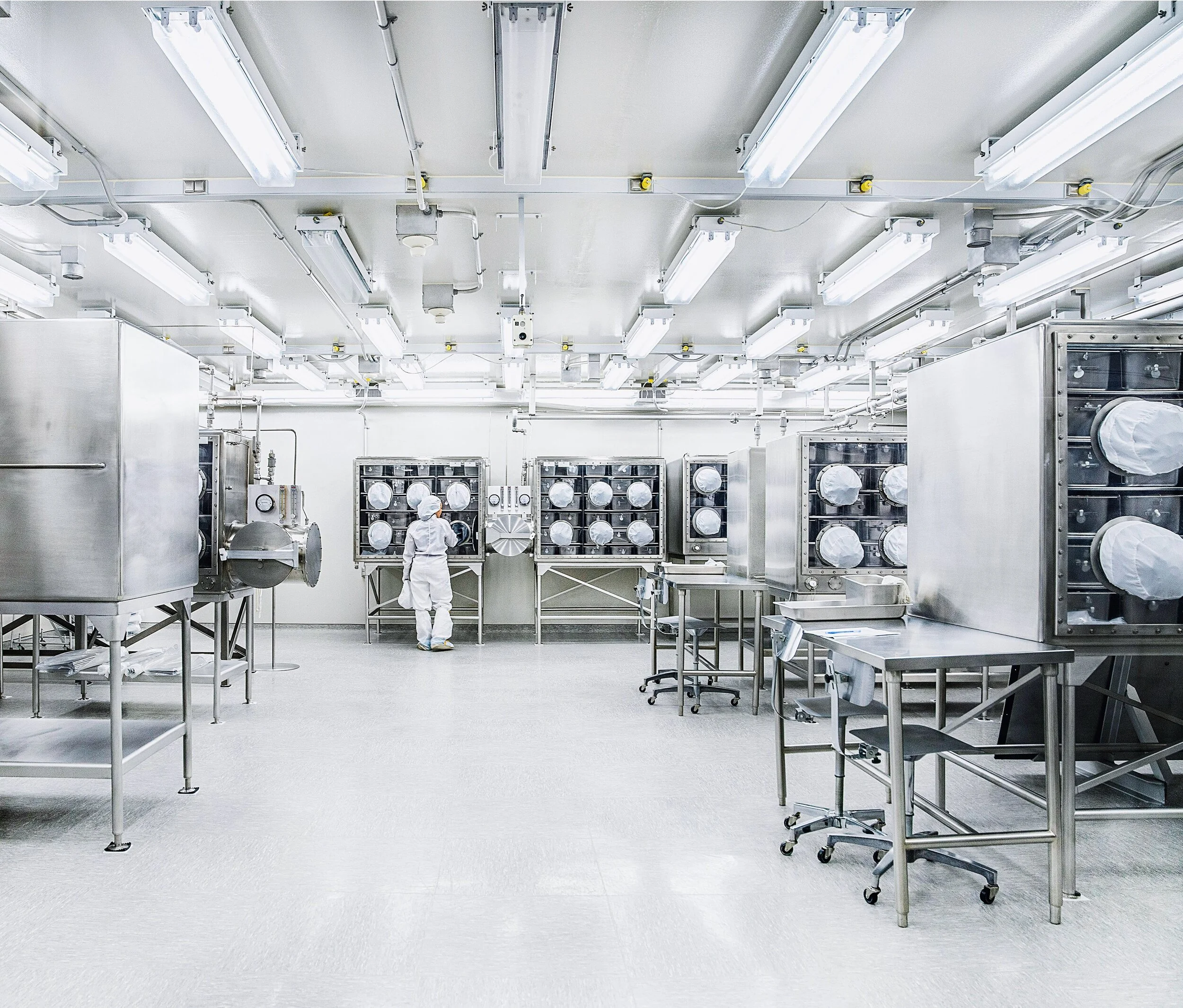 Inside of NASA’s Moon Rock Laboratory (2)