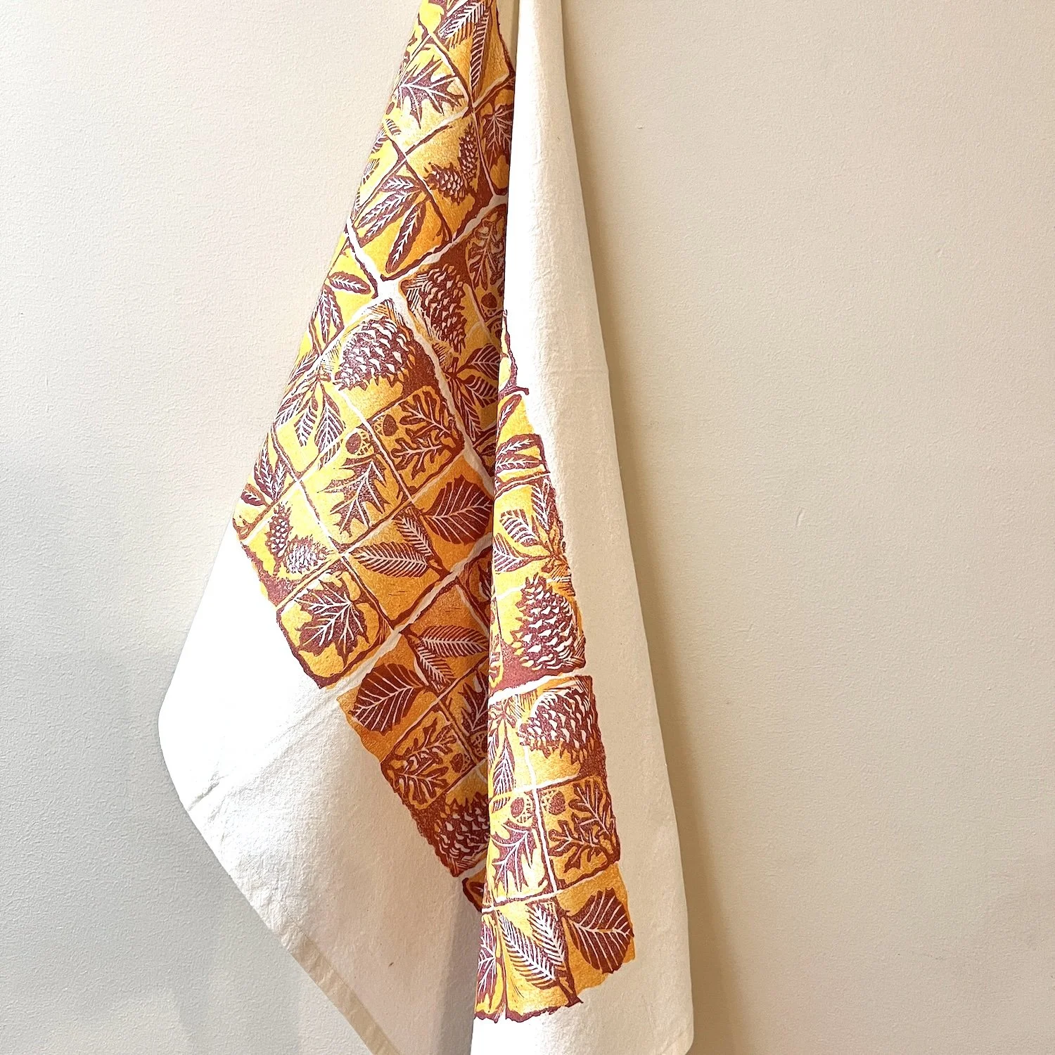 towel-leaves-pinecones-fall-3.jpeg