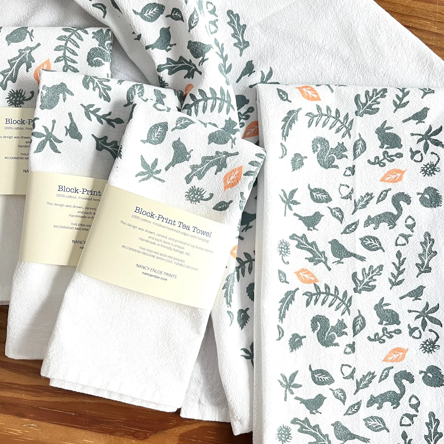 backyard life design on cotton tea towel