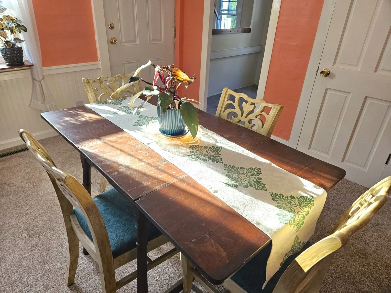 style-oak+acorn-runner-kdproctor-1.jpg
