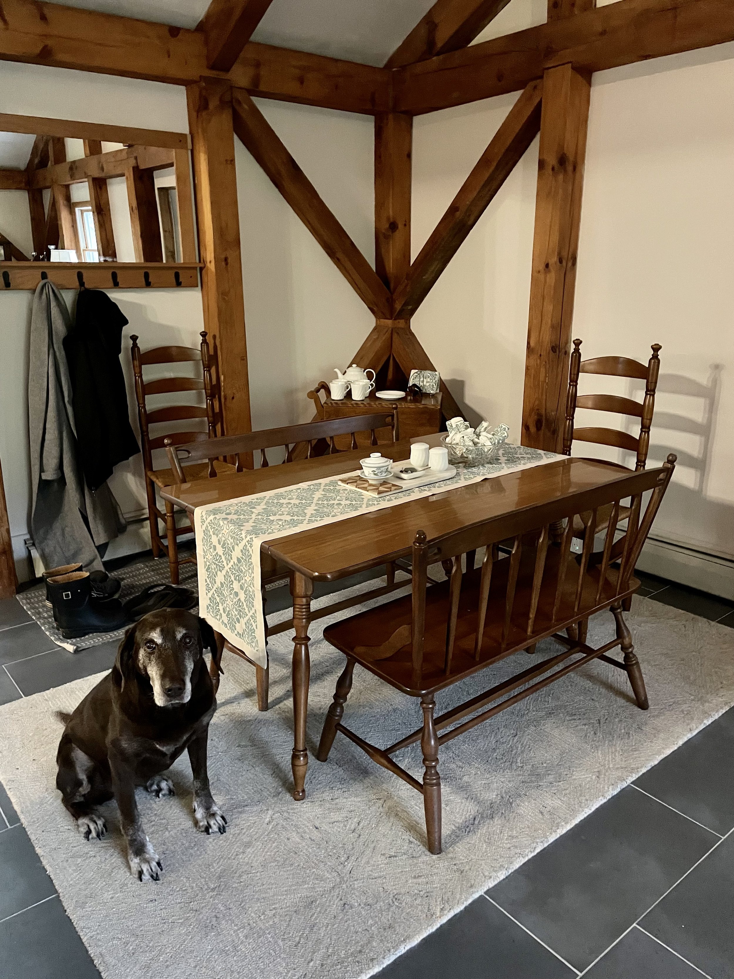 style-oak+acorn-runner-barb-1.jpg