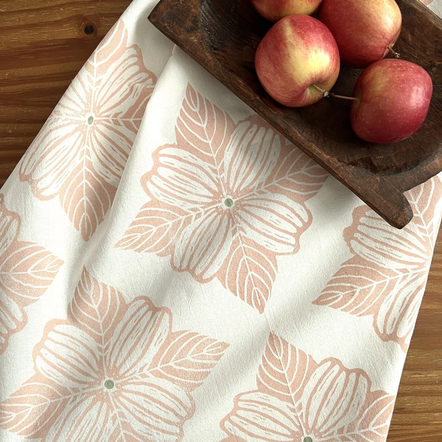 towel-dogwood-blush-2.jpg