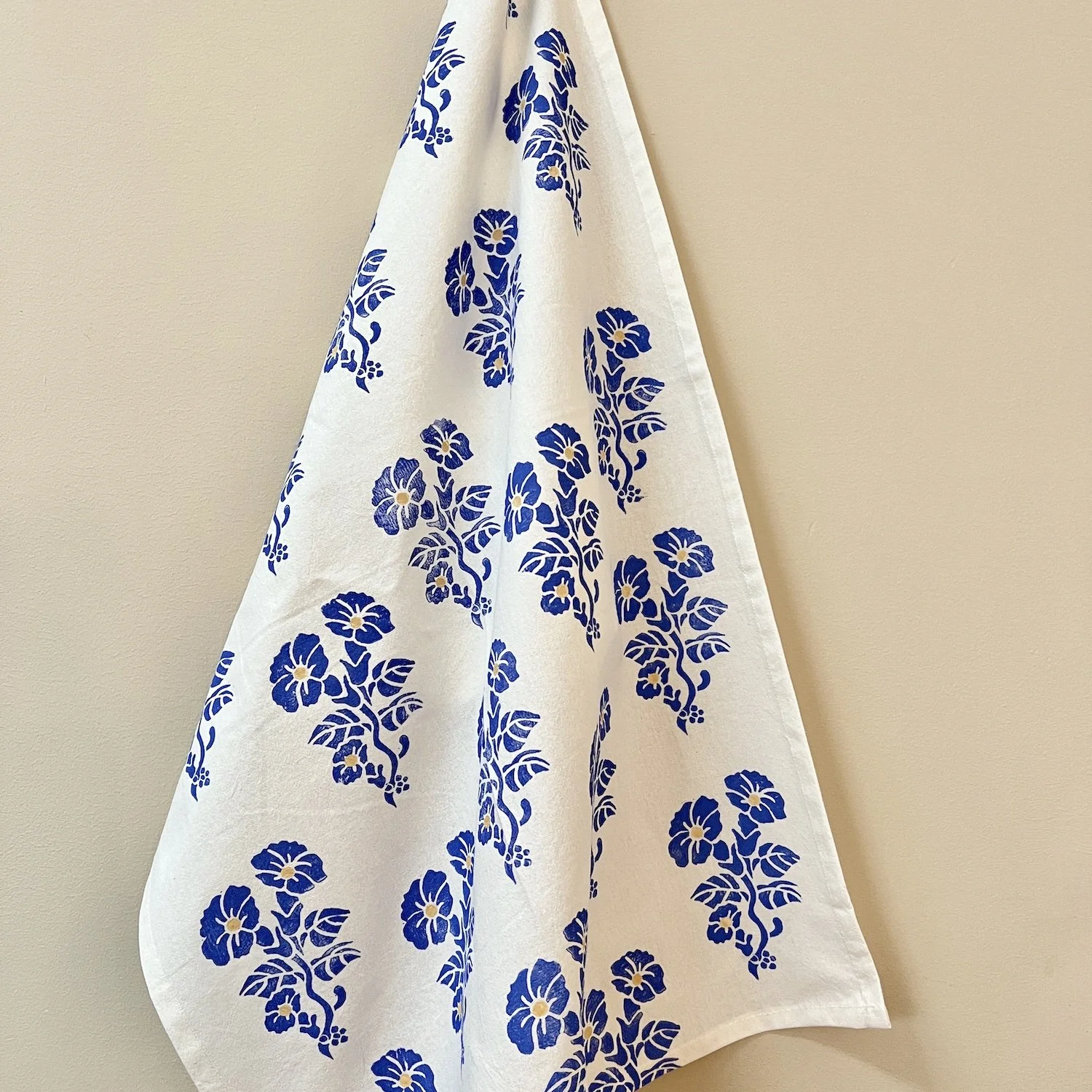 towel-petunia-periwinkle-1.jpg