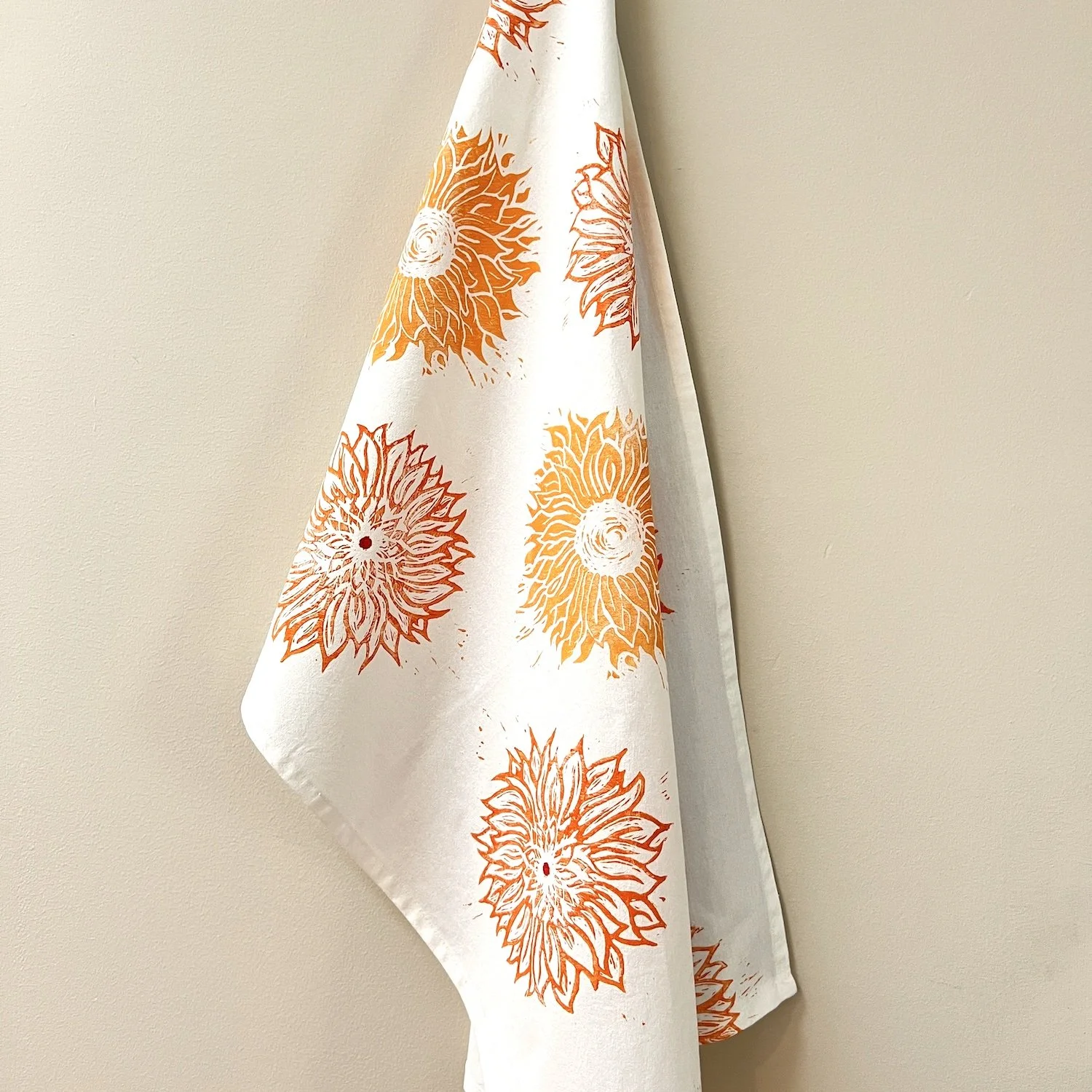 towel-sun+sunflower-2024-3.jpg