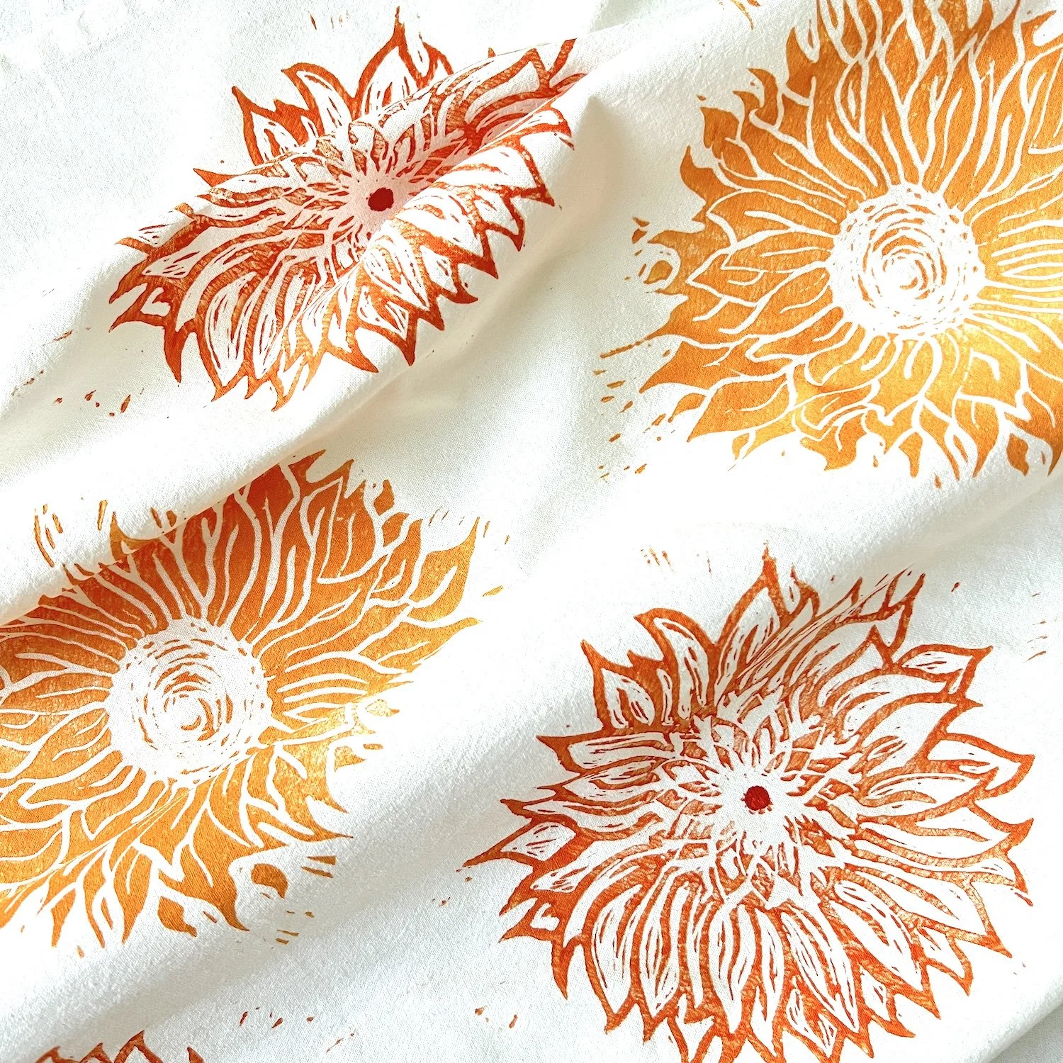 towel-sun+sunflower-2024-2.jpg