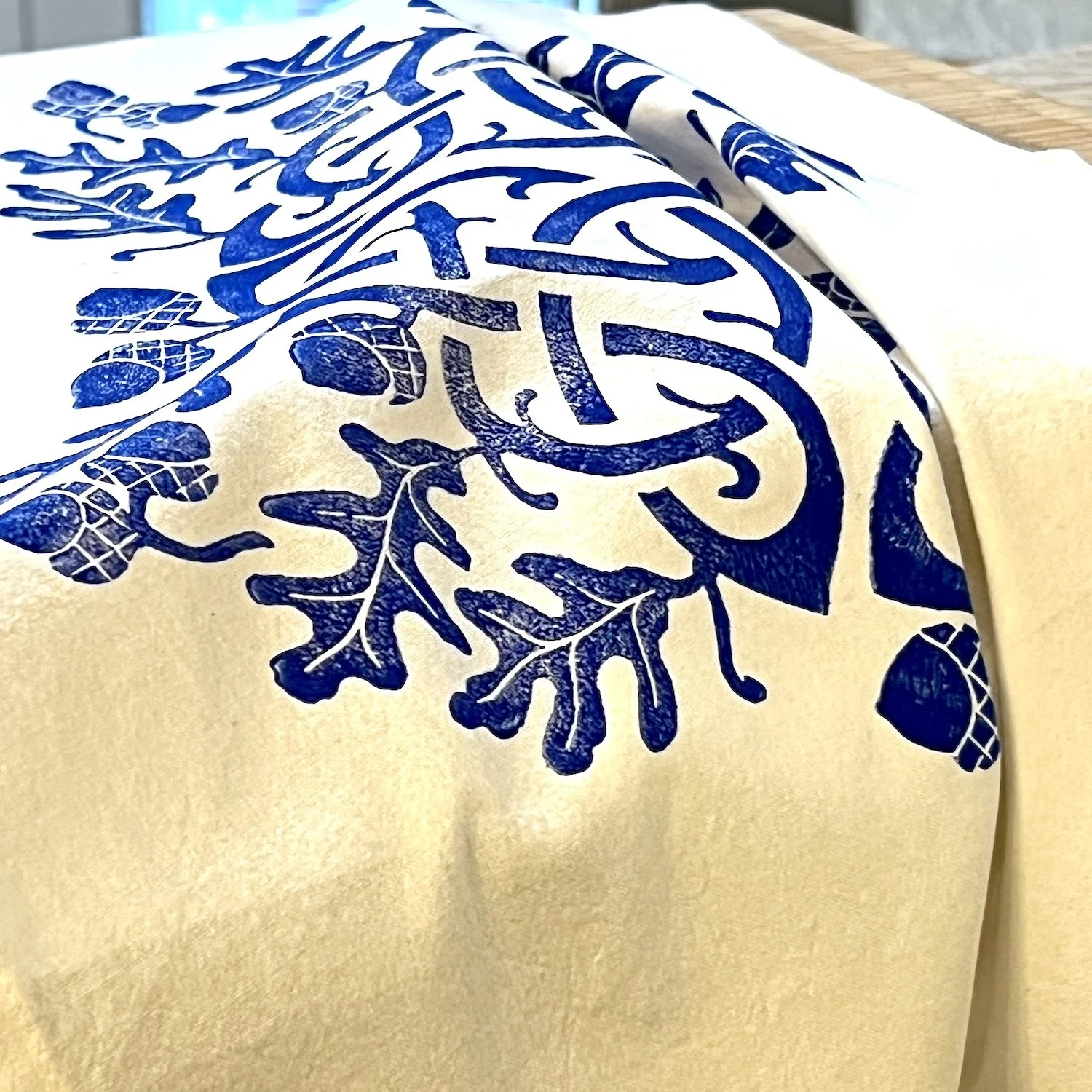 towel-celtic-knot-indigo-4.jpg