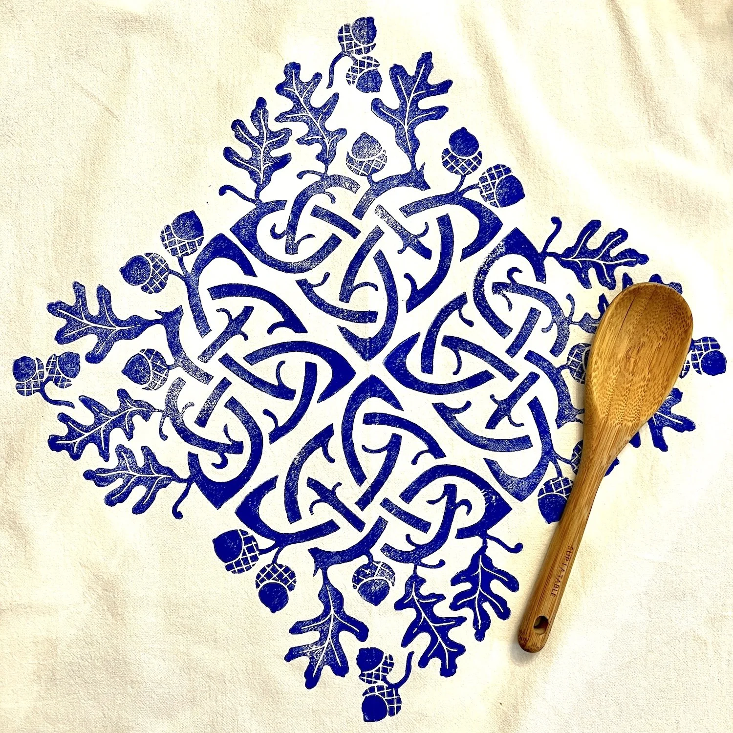 towel-celtic-knot-indigo-3.jpg