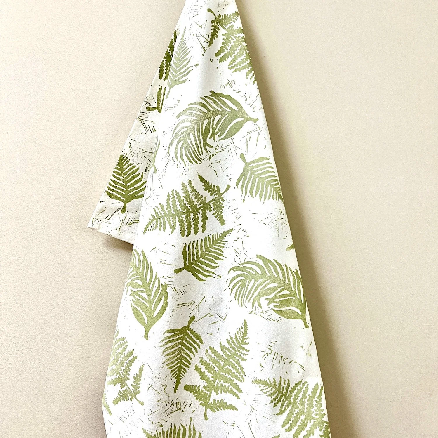 towel-fern-celery-1.jpg