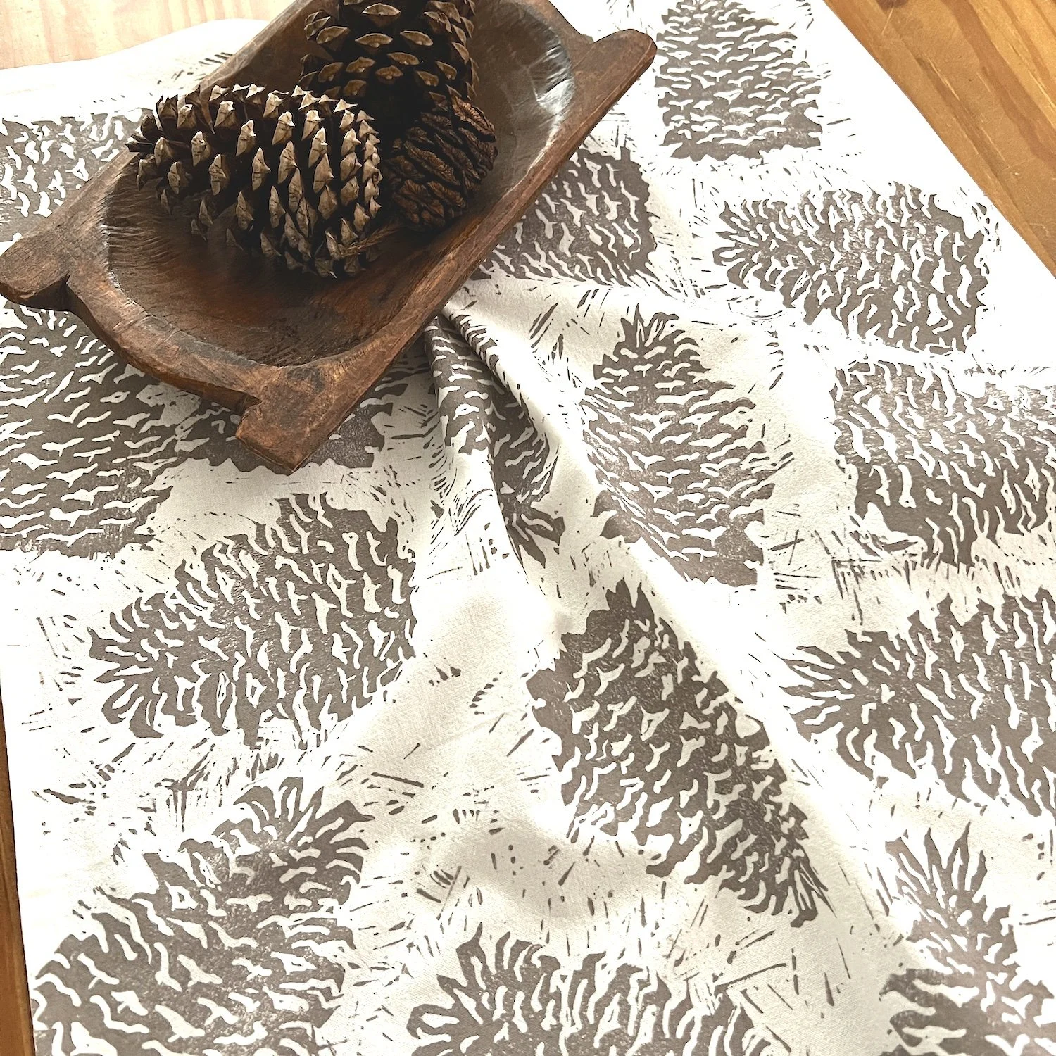 towel-pinecones-mushroom-7.jpg