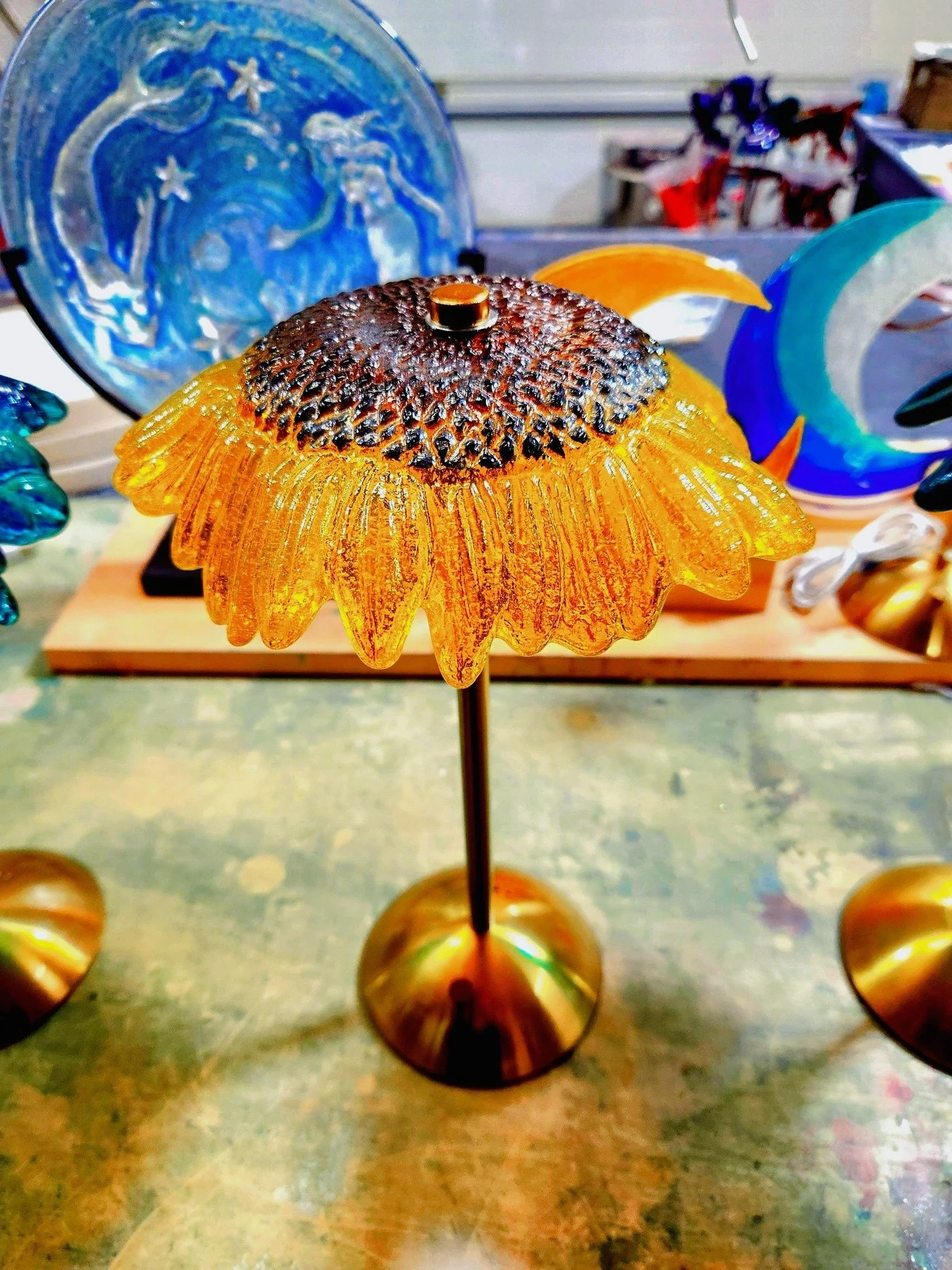 sunflower lamp.jpg