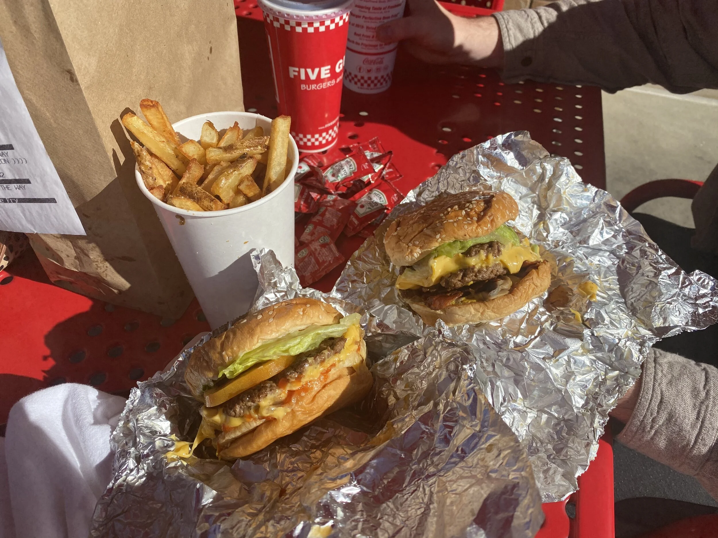 Five Guys Cheeseburger Vs Little Cheeseburger