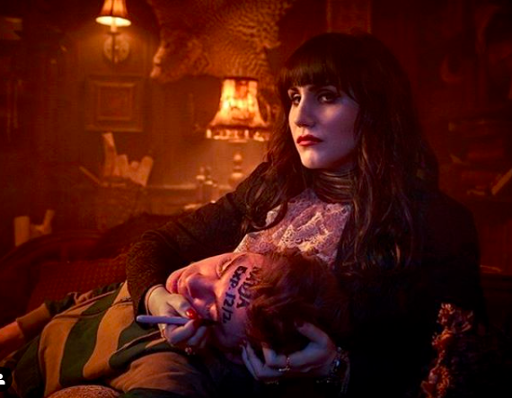 Ep195: Fire! Sex! Money! | Featuring actor and comedian Natasia Demetriou