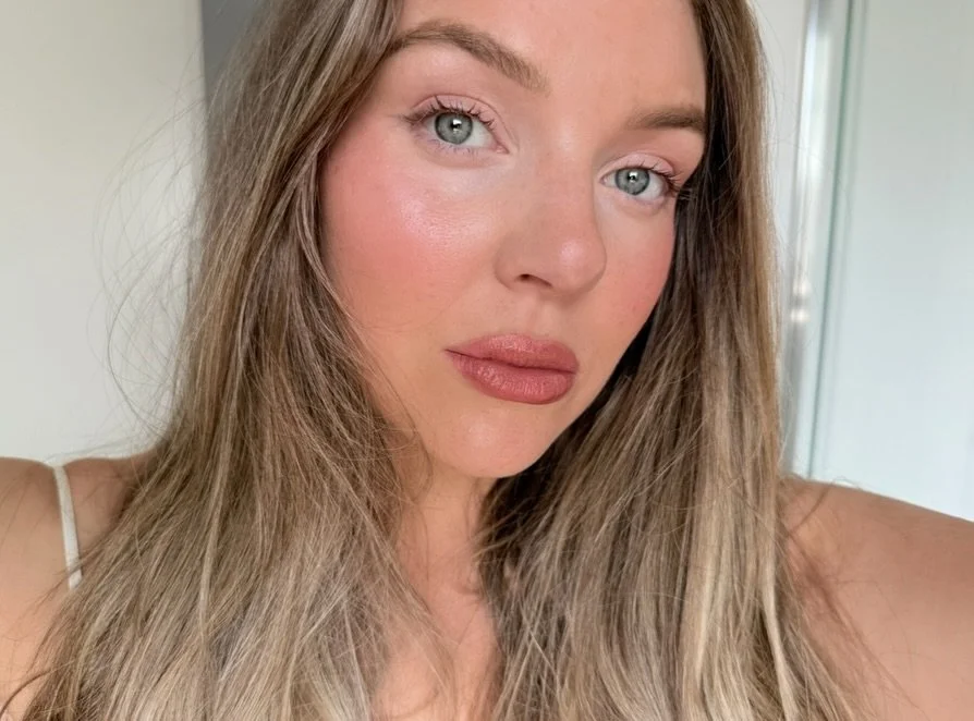 2026 vs 2016 - makeup edition 
Honestly, all I can say is thank god I put down the eyebrow pencil (or texture by the looks of it) laid off the filters/foundation/strip lashes&hellip; (and got a minor tweak 👃🏼)