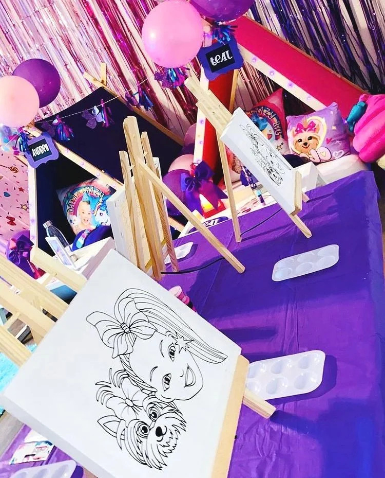 FTWTT Paint with a Twist