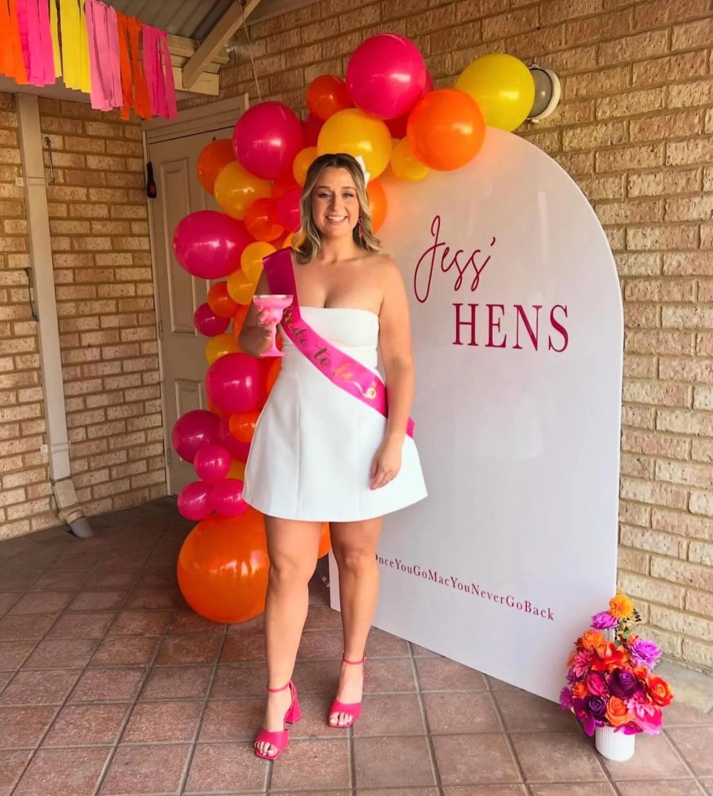 Beautiful Spray tans are a personal favourite 💛🧡🩷 Gorgeous golden glow for this lovely bride to be. #weddingseason #perthtans #perthhillstanning #perthhillsspraytan