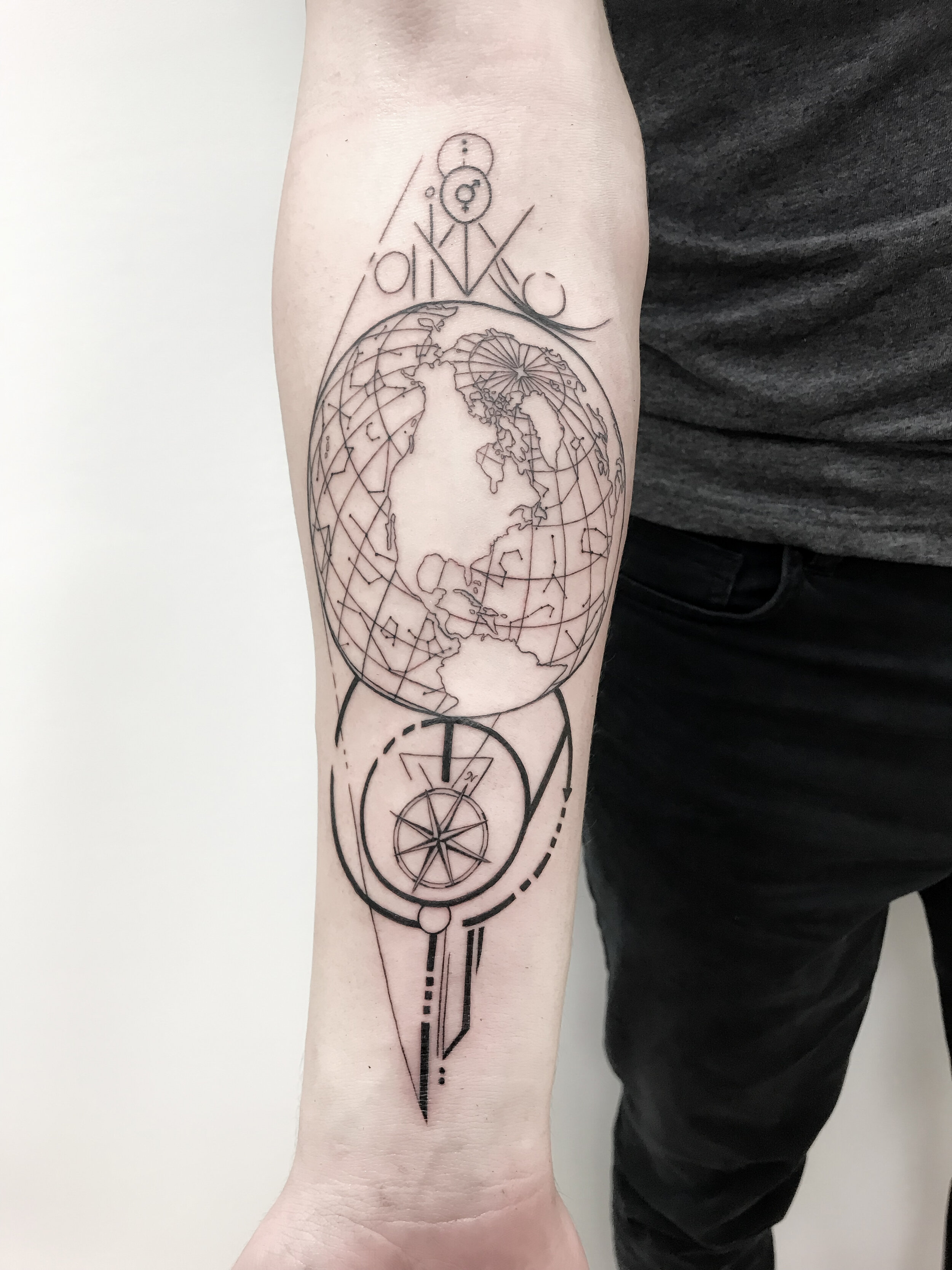 𝐓𝐫𝐢 tristanmainsontattoo  Instagram photos and videos