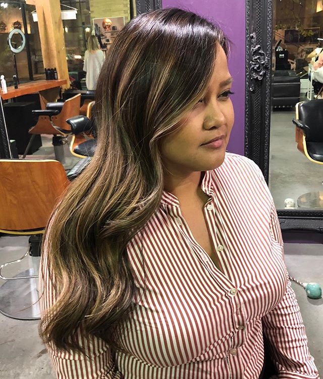 Grateful for the clients that put up with me moving them all over the salon trying to find the best lighting - dark nights are the worst.😑 I had my work cut out with this one though!! All of the fun!🤩 Swipe for before &gt;&gt;&gt;
