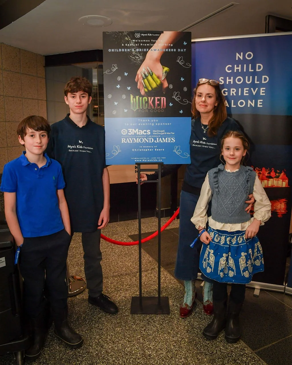 PBL-MyrasKidsWickedMovieEventNov2025-0066.jpg