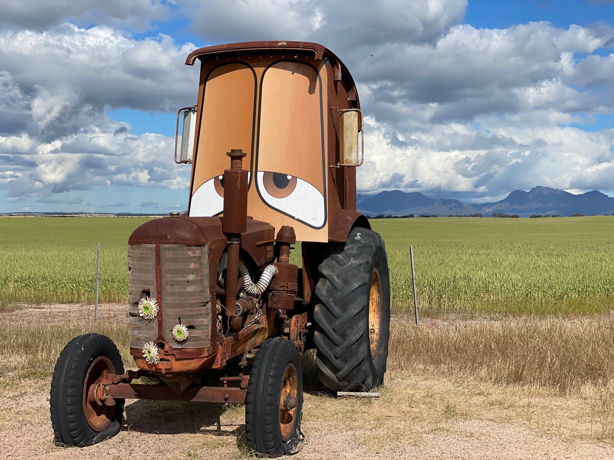 tractor.jpg