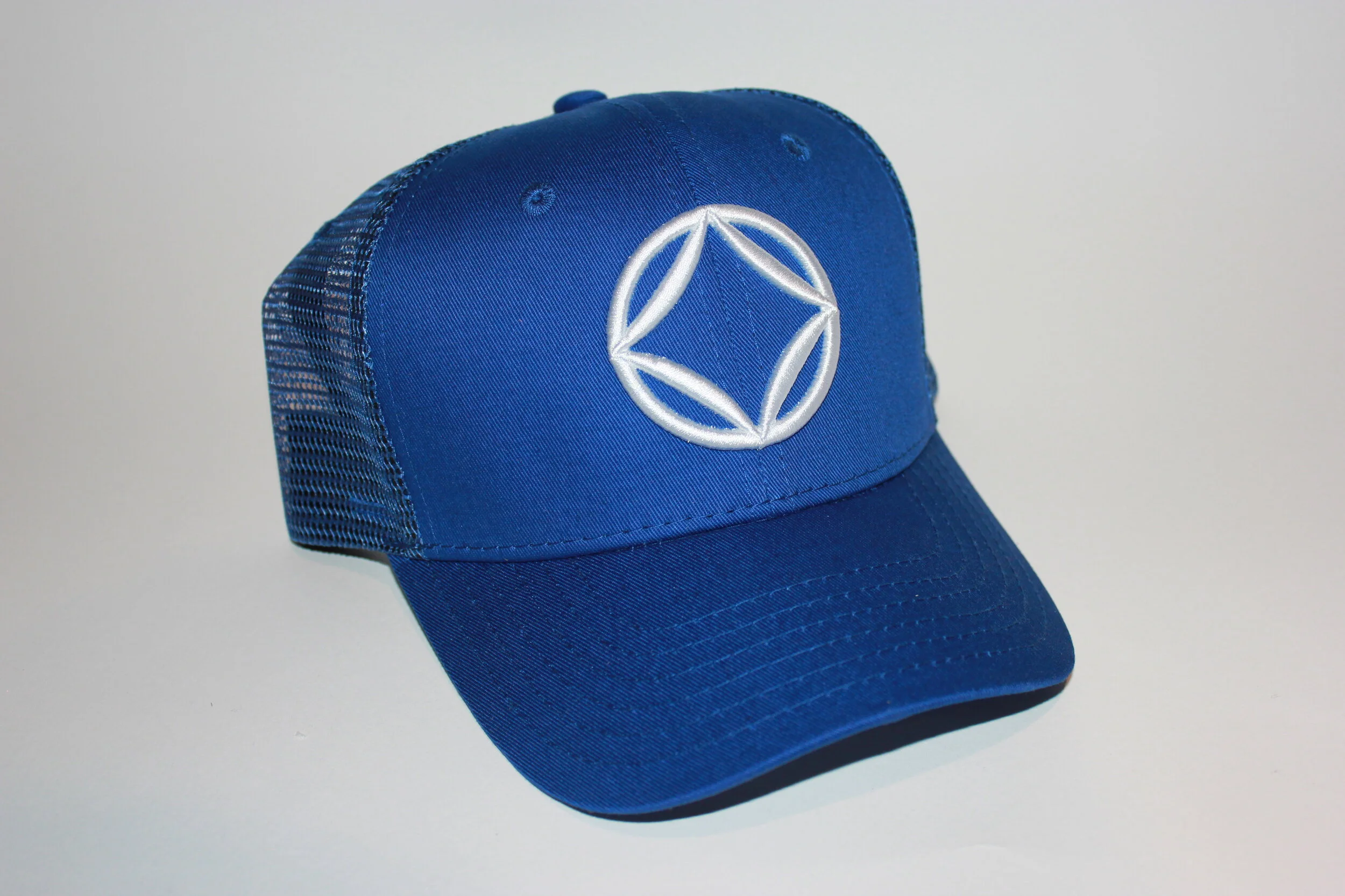 KIDS LOGO SYMBOL EMBROIDERY CAP