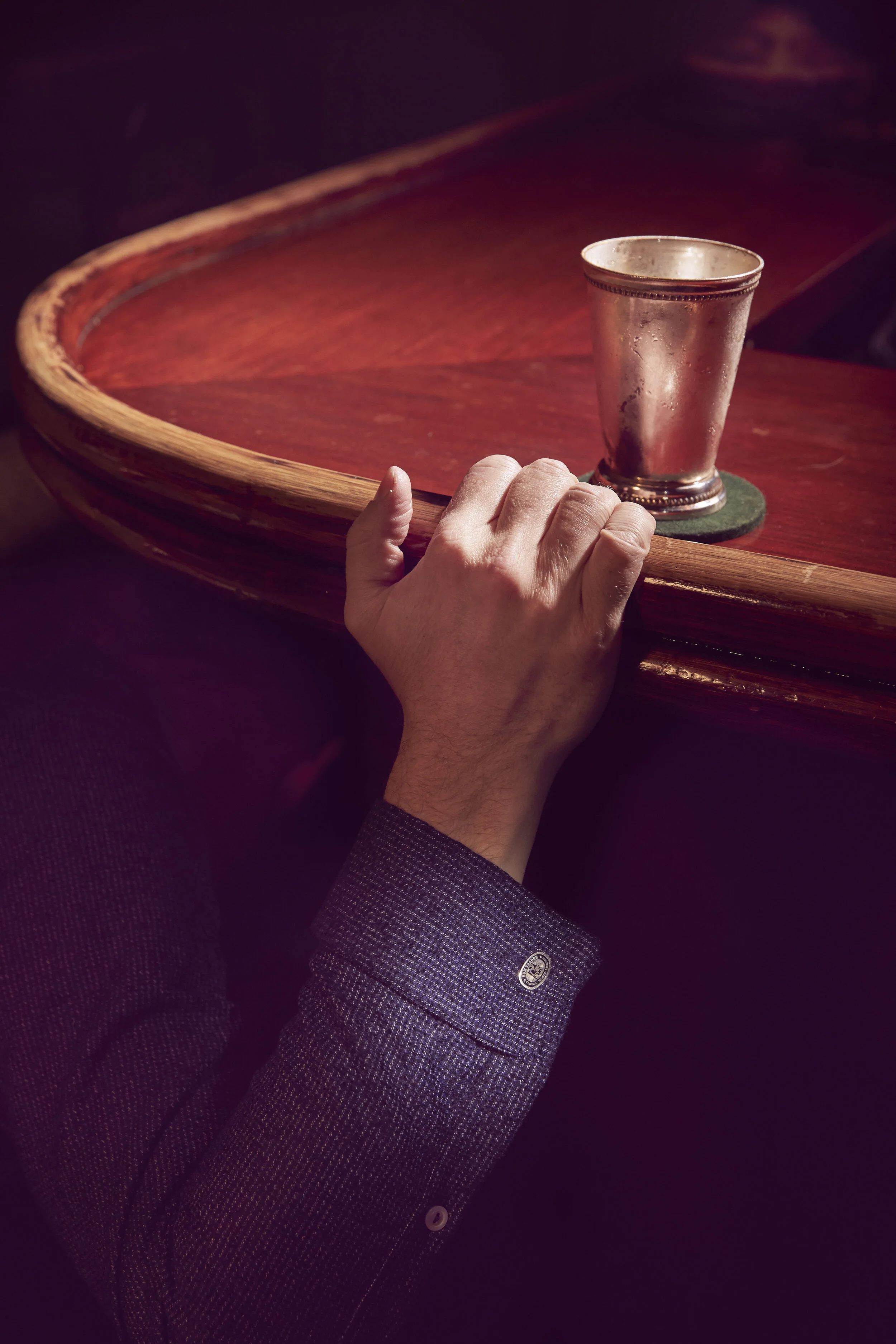 suff-Bar-Rumtrader-cufflinks-counter-cup.jpg