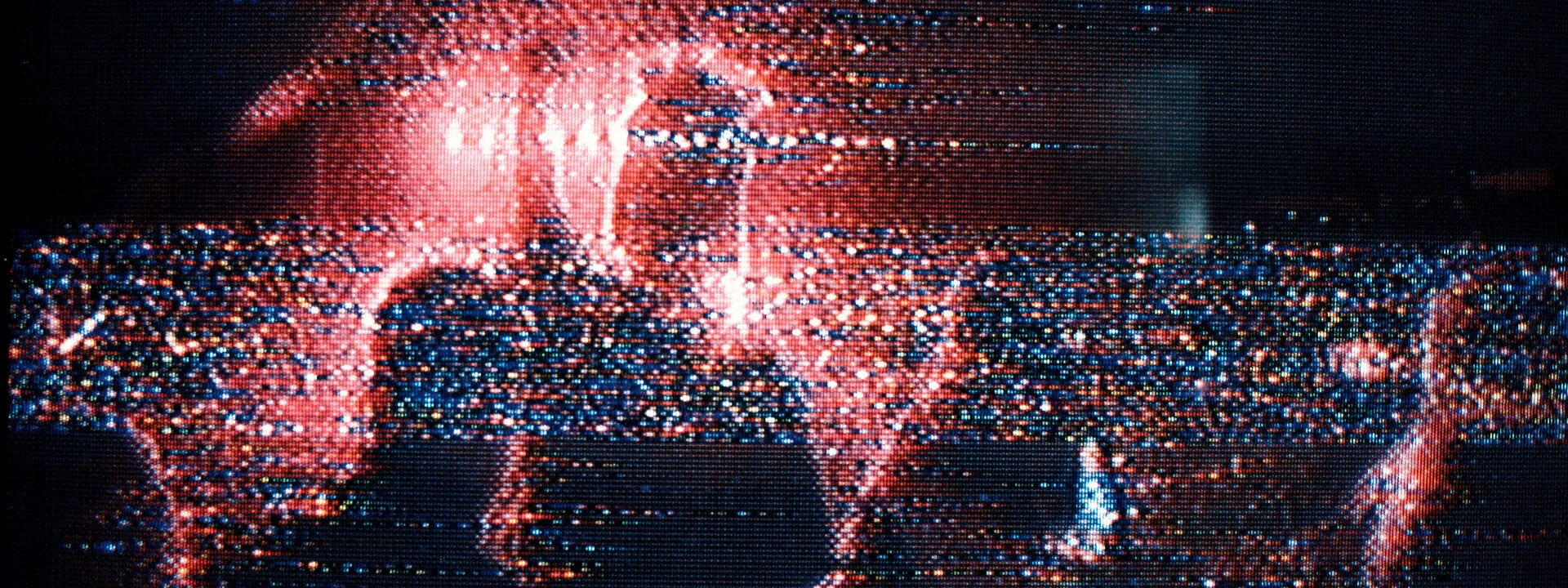 CONCERT_EDIT_V2.0_3_WIDE.00_00_35_02.Still065.jpg