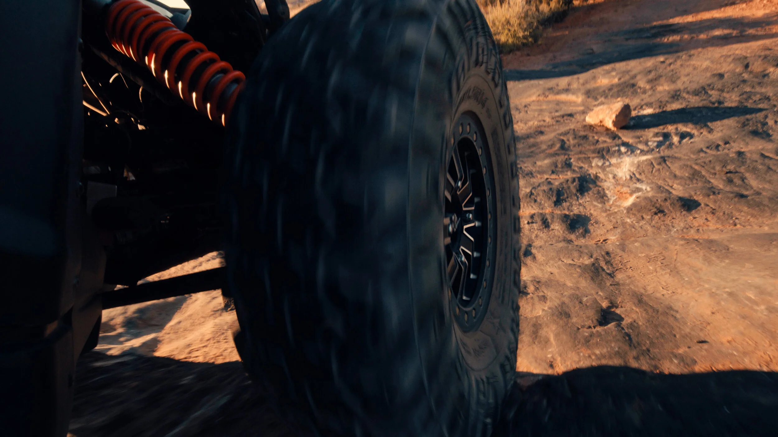 CANAM_PRO_V2.00_00_06_20.Still010.jpg