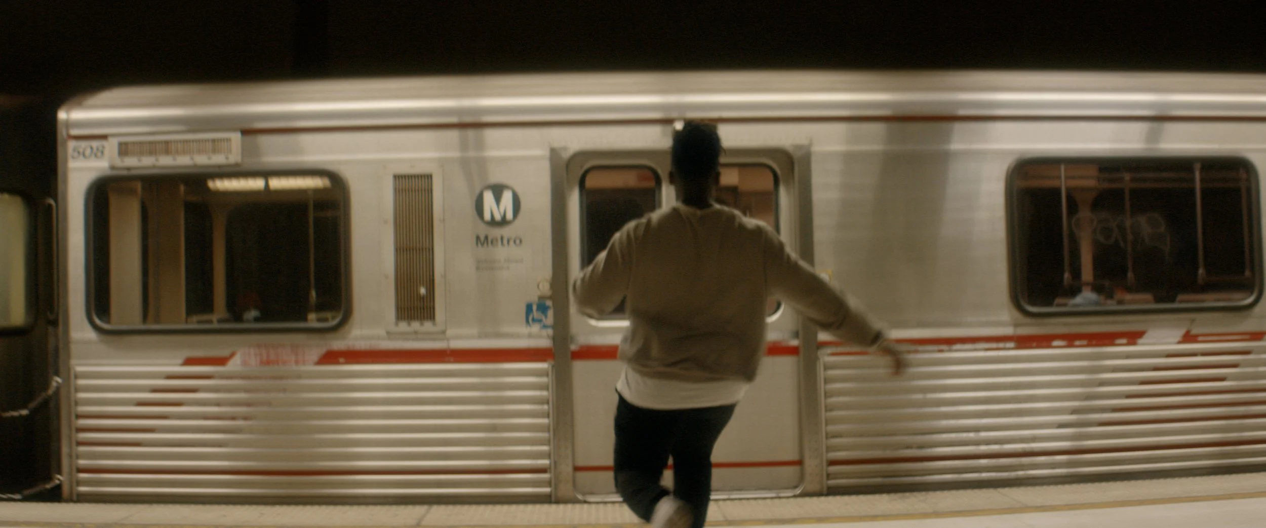 220217_CRU_ACT1_V7 EDITING WIDESCREEN.00_16_35_12.Still034.jpg