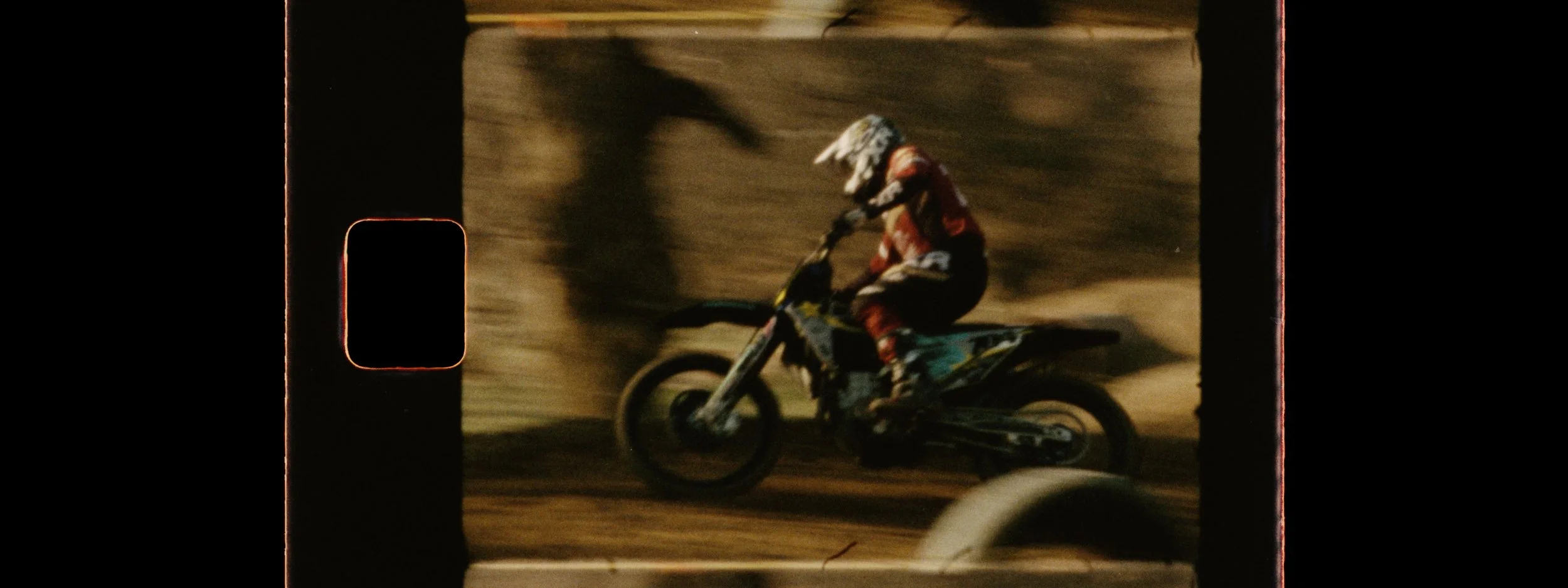 FRAMES.00_22_51_14.Still037.jpg
